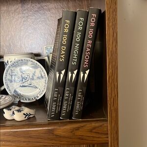 Lara Adrian Book Trilogy Set